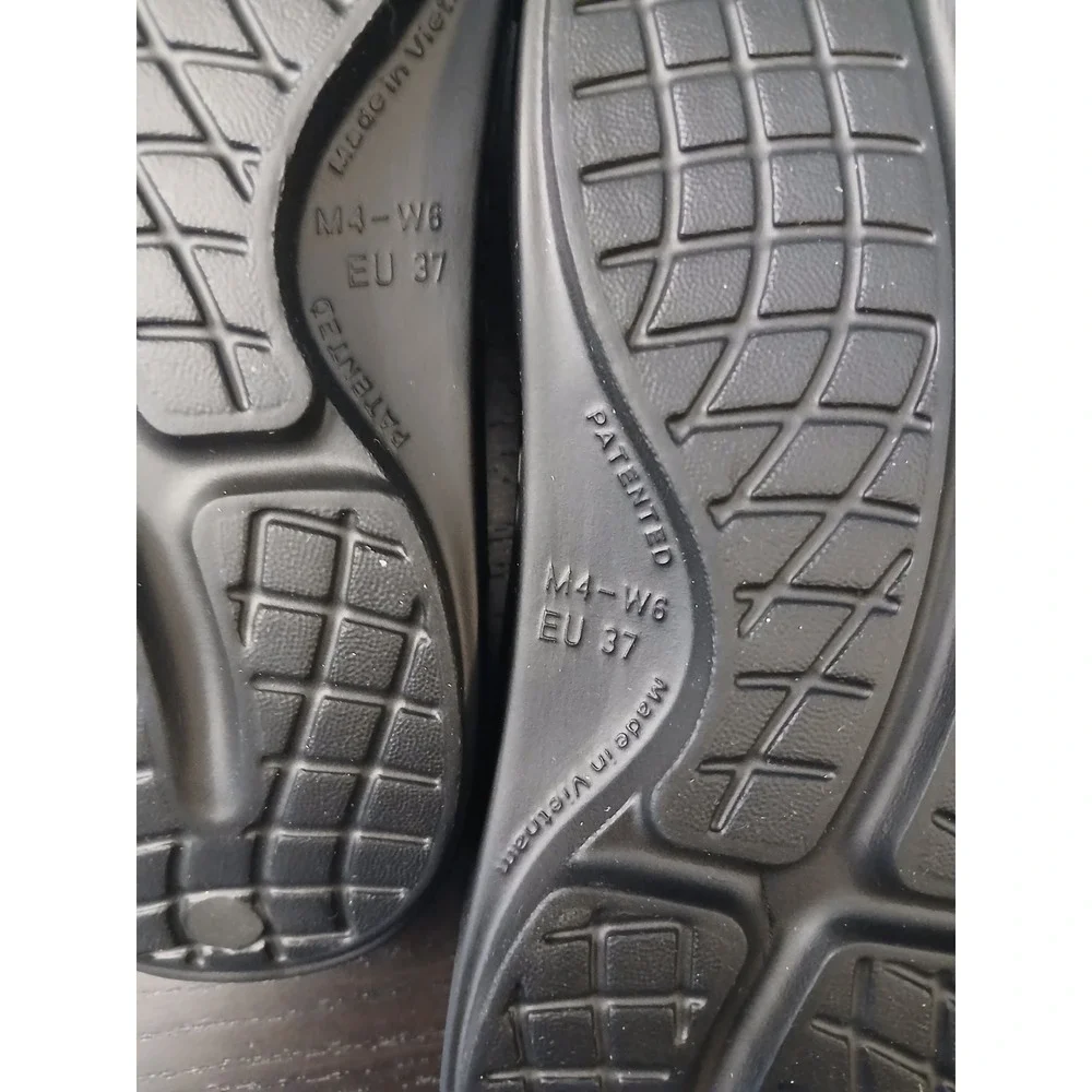 OOFOS OOriginal Recovery Sandals Black Unisex Mens 4 Womens 6 Flip Flop 1000